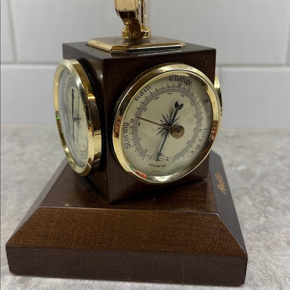 Replogle 9” Globe World Classic series w thermometer barometer hydrometer - Picture 5 of 9